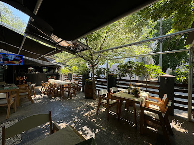 Hambar Bistro - Steak, Salads and Wine Bar
