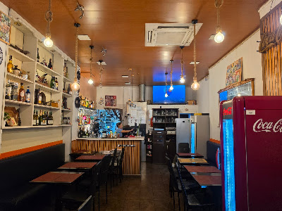 The famous Bar restaurant — fotografia 3