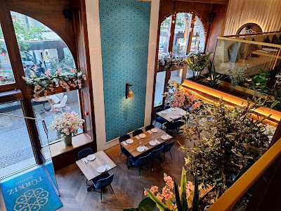 Türkiz Restaurant Budapest — fotografia 3