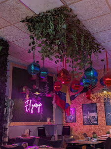 Restaurante venezolano El Garaje de Mama Tia — fotografia 3