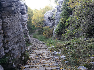 Beloi Hike