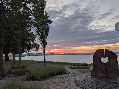 Heart of Balaton statue — fotografia 4