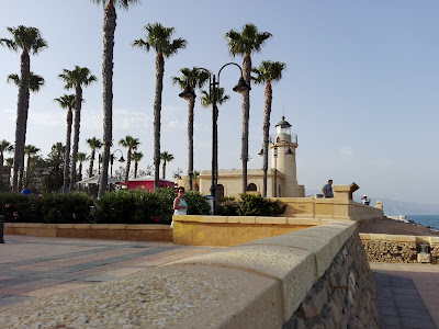 Faro de Roquetas de Mar — fotografia 3