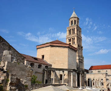 Catedrala Sfântul Domnius