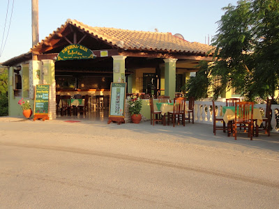Perfect Ten Taverna — fotografia 4