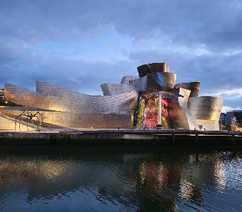 Muzeul Guggenheim din Bilbao