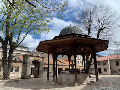 Gazi Husrev-beg Mosque — fotografia 4