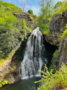 Zarapovo Waterfall - Vishovgrad — fotografia 3