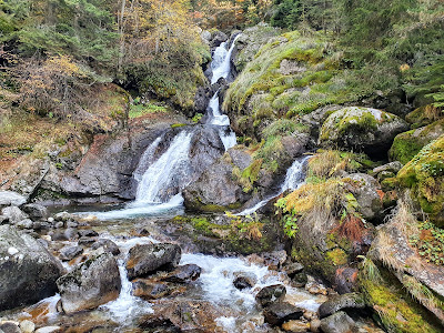 Samokovishteto Ecotrail (Bistritsa Waterfall) — fotografia 3