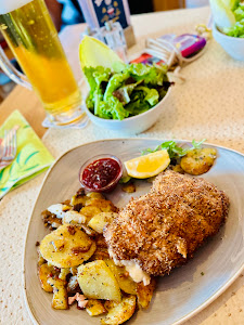 Hopfenhaus Restaurant & Biergarten — fotografia 3