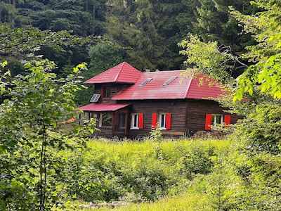 Cabana Garofiţa Pietrei Craiului