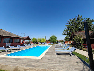La Tavi Camping & Bungalows — fotografia 3