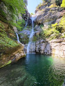 Kalipso waterfall