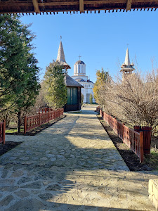 Mănăstirea Crucea — fotografia 4