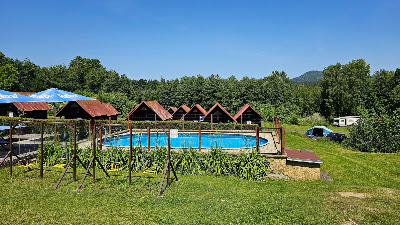 Camp under the forest — fotografia 4
