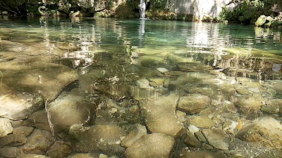 Vrteljak Waterfall in Turčini Village — fotografia 2