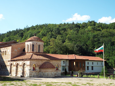 Lopushanski monastery "St. Yoan Predtecha" — fotografia 4