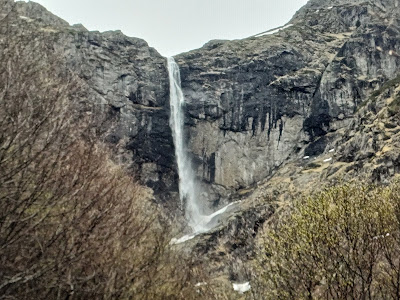 Vidimsko Praskalo waterfall: Observation deck