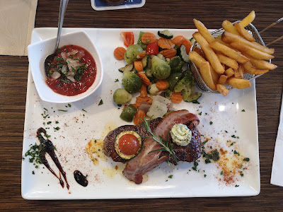 Cafe - Restaurant Herg — fotografia 3
