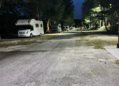 R&B camping — fotografia 4