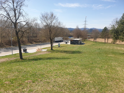 ASFINAG Parkplatz Haimburg Nord — fotografia 4