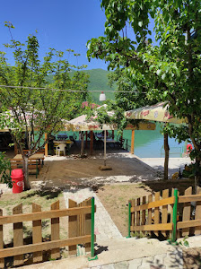 Auto Kamp Miris Ljeta — fotografia 5