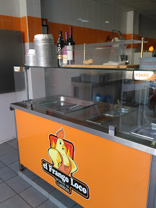 Asador De Pollos Al CarbónEL FRANGO LOCO — fotografia 5