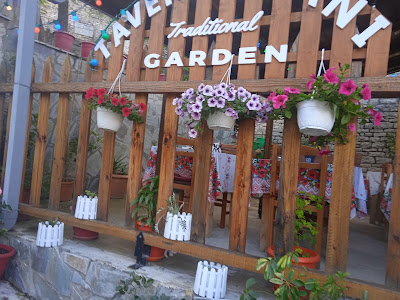 Taverna Lani