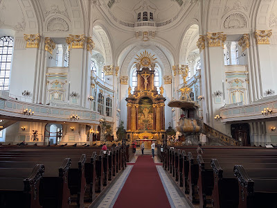 St. Michael's Church — fotografia 5