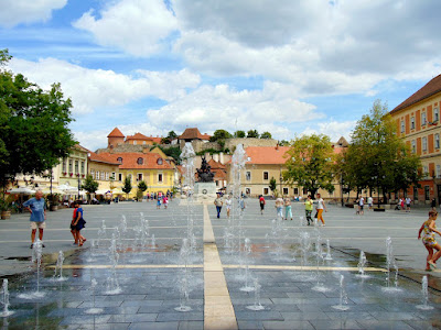 Dobó István Square — fotografia 3