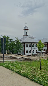 Mănăstirea Rătești — fotografia 2