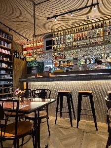 CASA CAVA - Bar de Tapas y Copas — fotografia 5