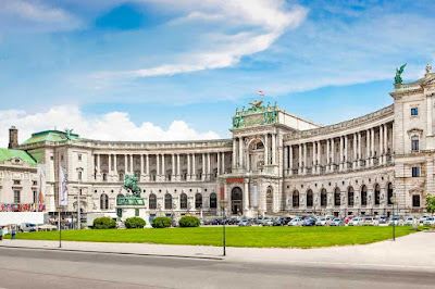 Curtea de la Viena — fotografia 3