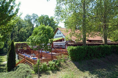 Halászcsárda Vendéglő és Panzió, vendégház és apartmanok Szarvason — fotografia 4