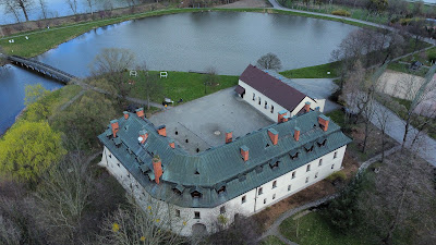 Zamek w Kończycach Małych — fotografia 4