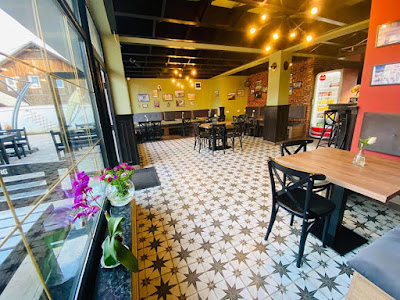 Convivium Bistro Cafe