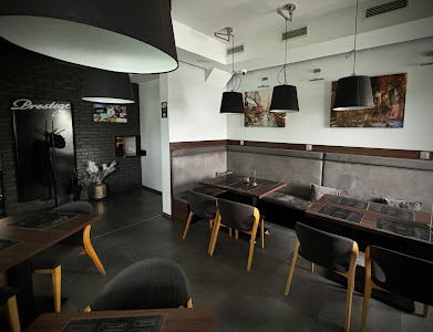 Resto Restauracja & Kawiarnia - dania obiadowe i pizza — fotografia 5