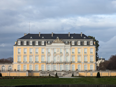 Castelele Augustusburg și Falkenlust — fotografia 4