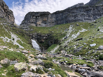 Cascada de la Cola de Caballo — fotografia 4
