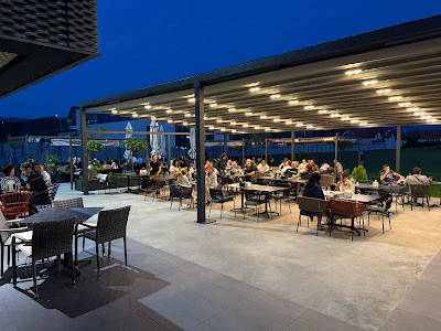 Avy Wine & Dine — fotografia 5