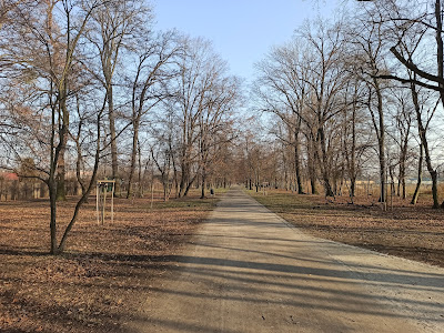 On the Low Meadows Park — fotografia 3