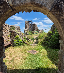 Lichnice Castle ruins — fotografia 3