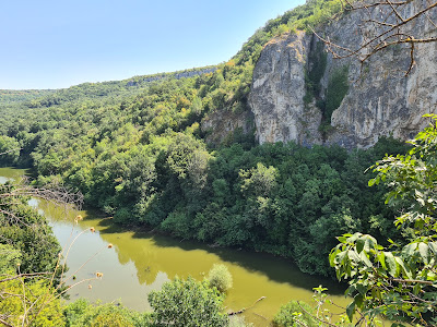 Emen Waterfall — fotografia 4