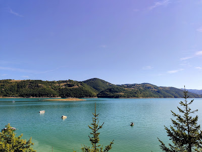 Zlatarsko jezero, plaža