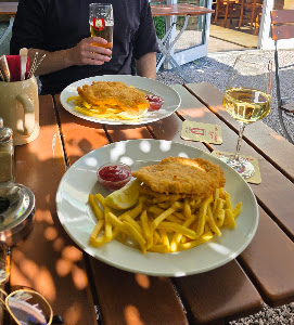 Lohengrins Wirtshaus und Bar — fotografia 5