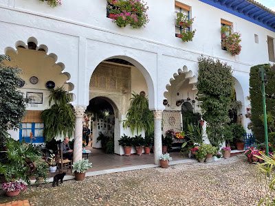 El Patio de la Casa de Las Campanas — fotografia 3