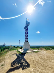 Crucea de pe Dealul Arionesti