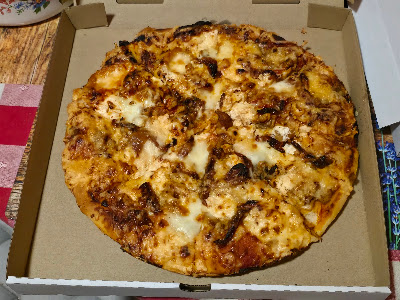 Pepó Pizza Bár és Szálló — fotografia 5