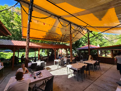 Molnár Csárda Étterem — fotografia 3
