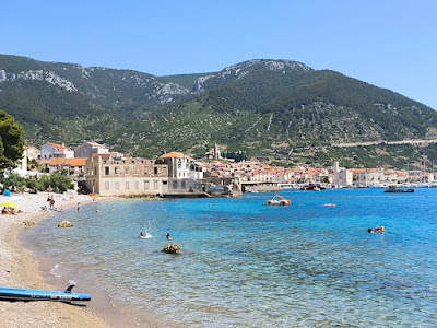Gusarica Beach